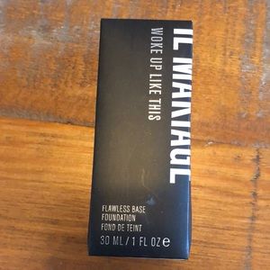 Il Makiage Woke Up Like This Flawless Base Foundation in shade 20